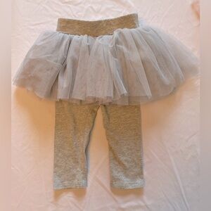 Baby Gap Gray leggings with attached skirt /tutu 18-24 mos